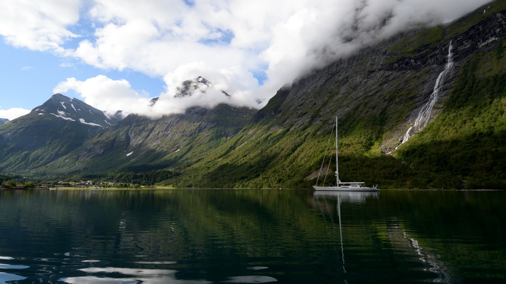 2-Services-Nothern Cruising