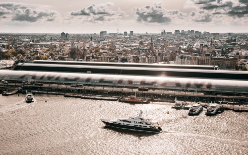 A stopover in Amsterdam